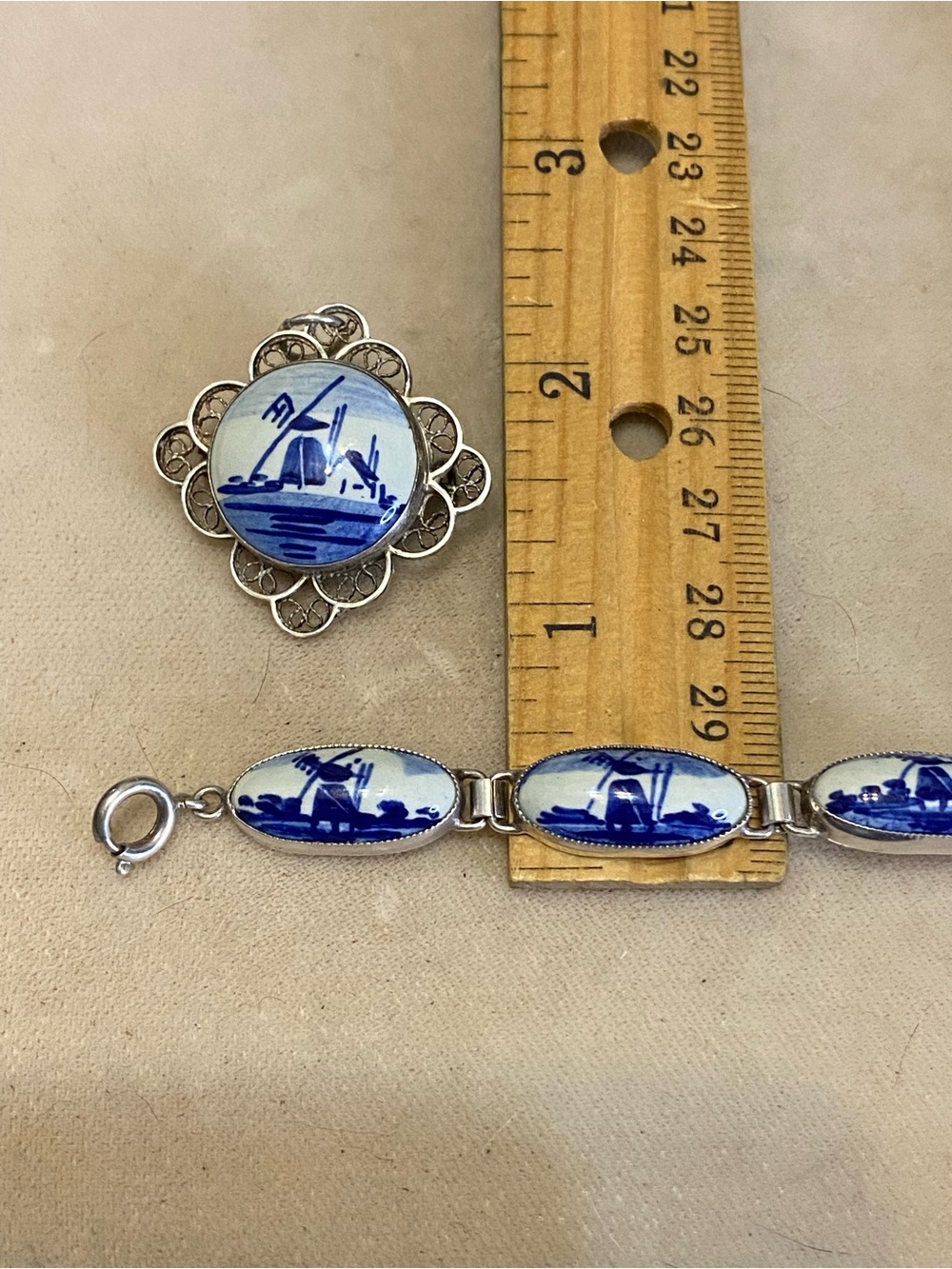 Vintage 835 Silver Delft Porcelain Bracelet & Matching Brooch Set - Picture 12 of 12